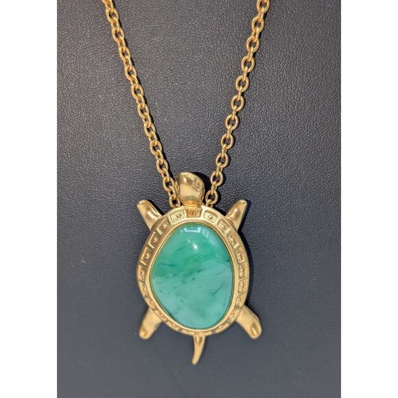 Vintage Avon 1980 Gold Tone Turtle Brooch/Pendant 28" Chain Necklace - Picture 4 of 10
